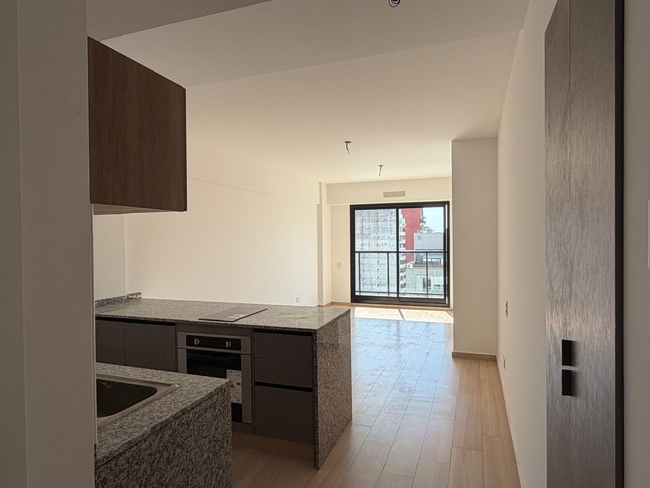 6714275_50103952135279949214235885765124036213999202472957679505354417177349785375404